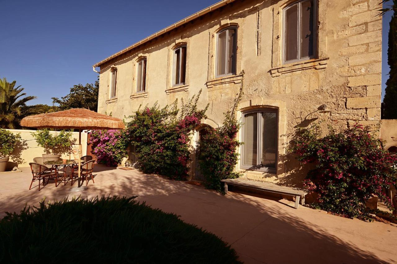 Maison Tara Verte Au Mas Montredon Arles Exterior photo